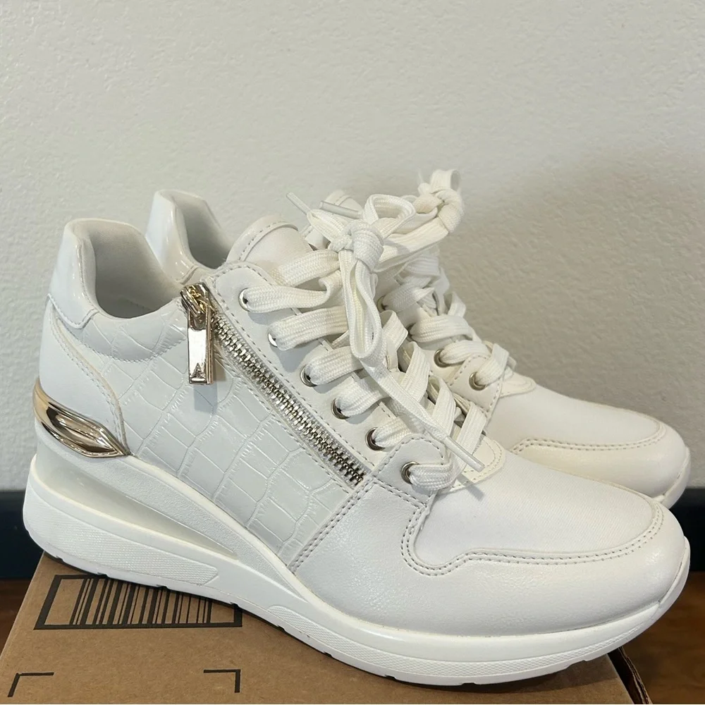 Aldo Adwiwia Women's Trainers
Trainers Wedge Sneakers Gold Outline Zipper Size 9 - Picture 7 of 13